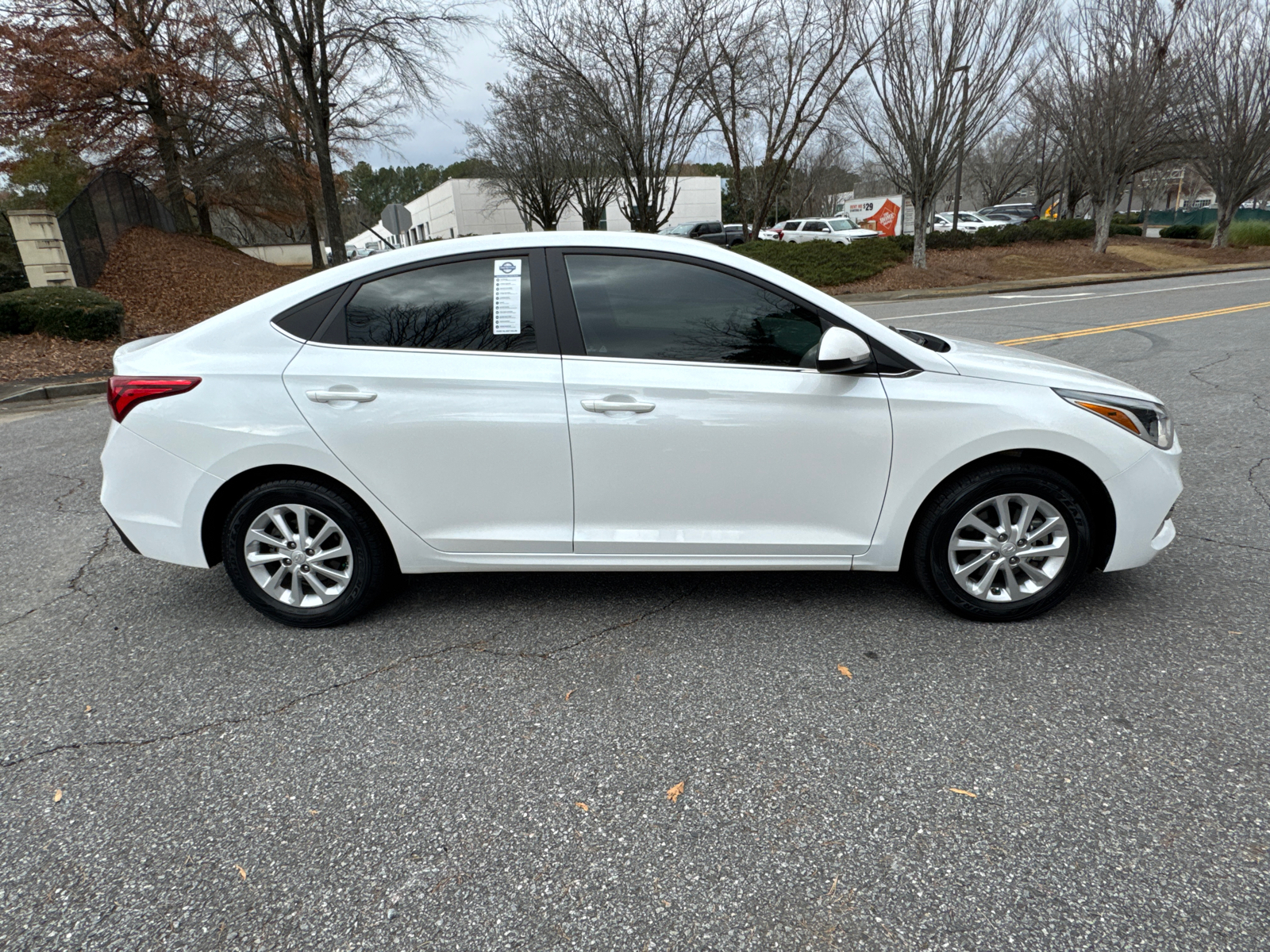 2022 Hyundai Accent SEL 8