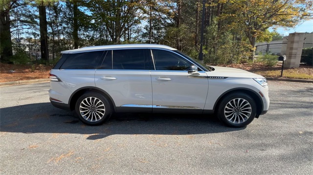 2022 Lincoln Aviator Reserve 9