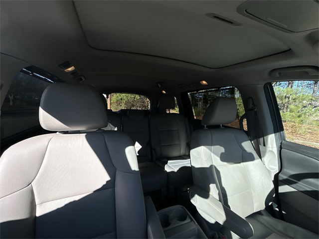 2015 Honda Odyssey EX-L 40