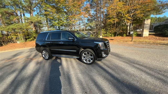 2017 Cadillac Escalade Luxury 6