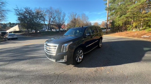 2017 Cadillac Escalade Luxury 8