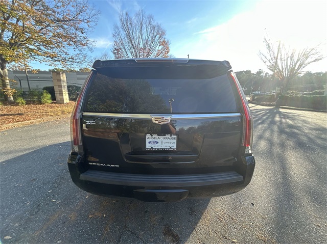 2017 Cadillac Escalade Luxury 12