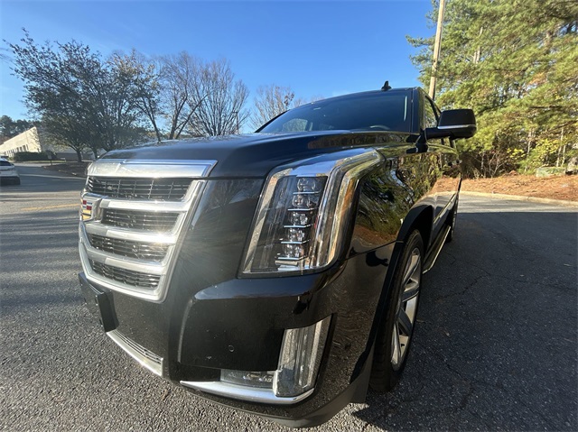 2017 Cadillac Escalade Luxury 17