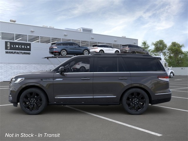 2024 Lincoln Navigator Black Label 3