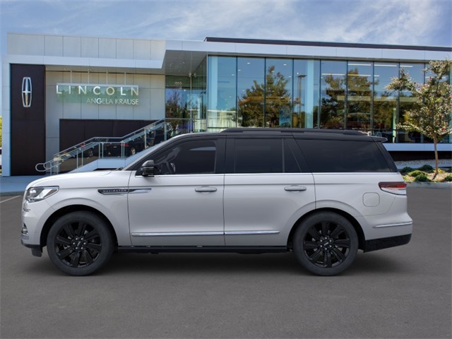 2024 Lincoln Navigator Black Label 3