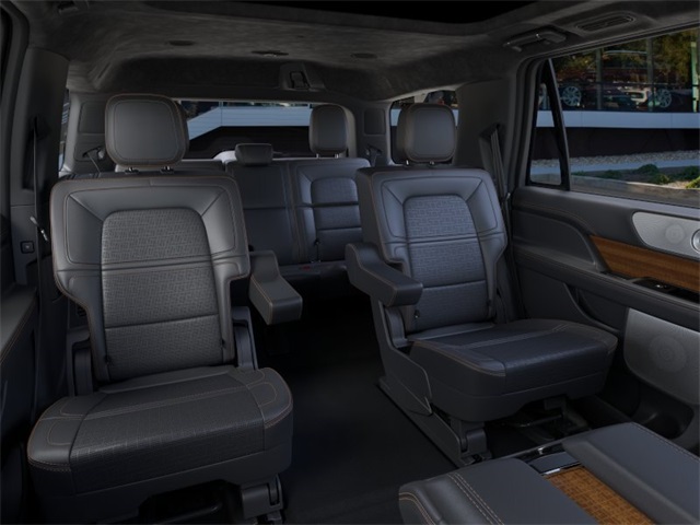 2024 Lincoln Navigator Black Label 11