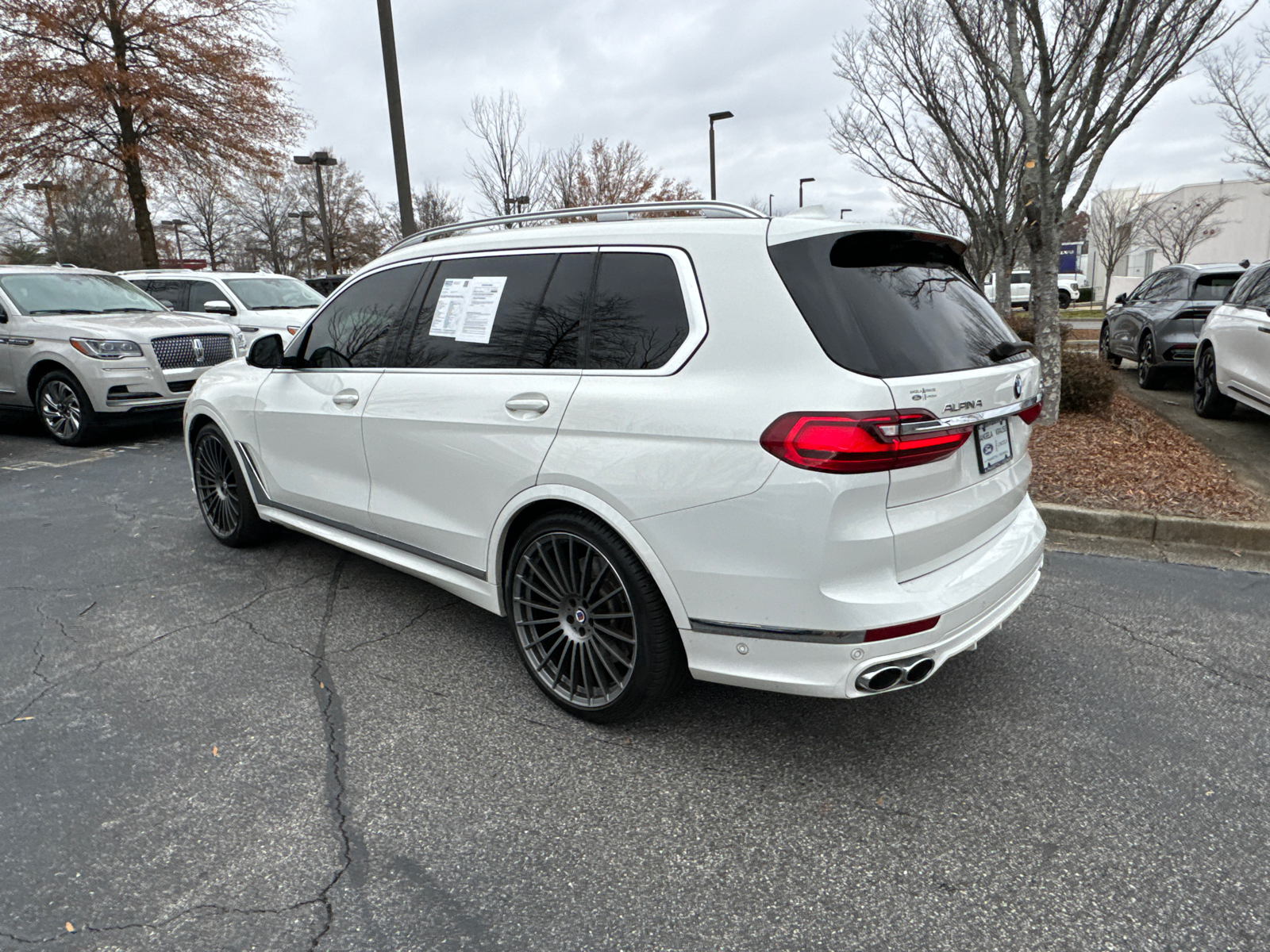 2021 BMW X7 ALPINA XB7 5