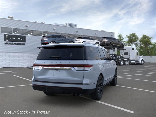 2024 Lincoln Navigator Black Label 8