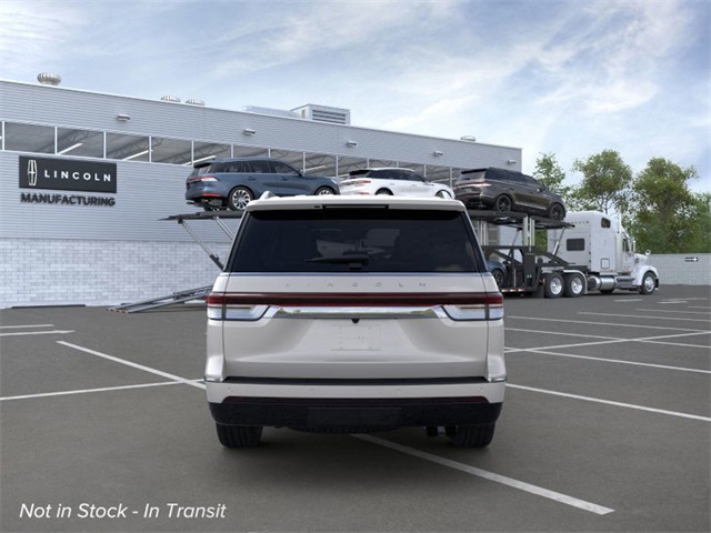 2024 Lincoln Navigator Premiere 5