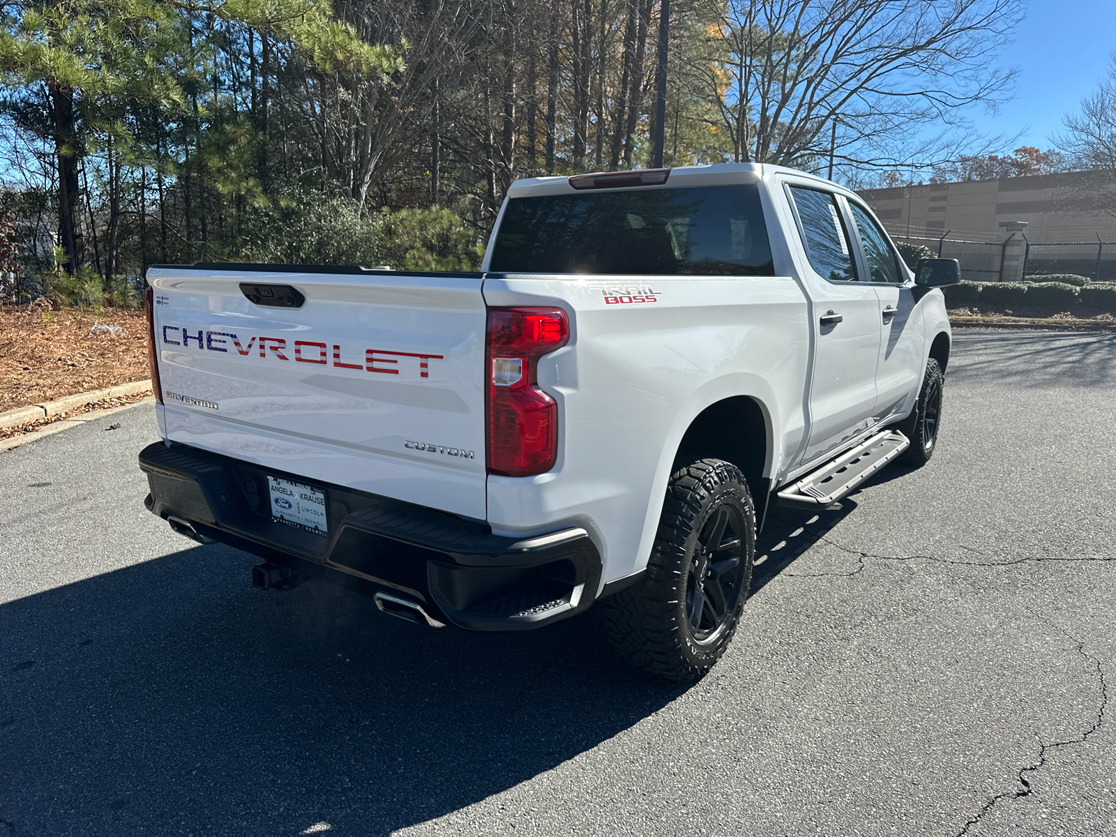 2023 Chevrolet Silverado 1500 Custom Trail Boss 7