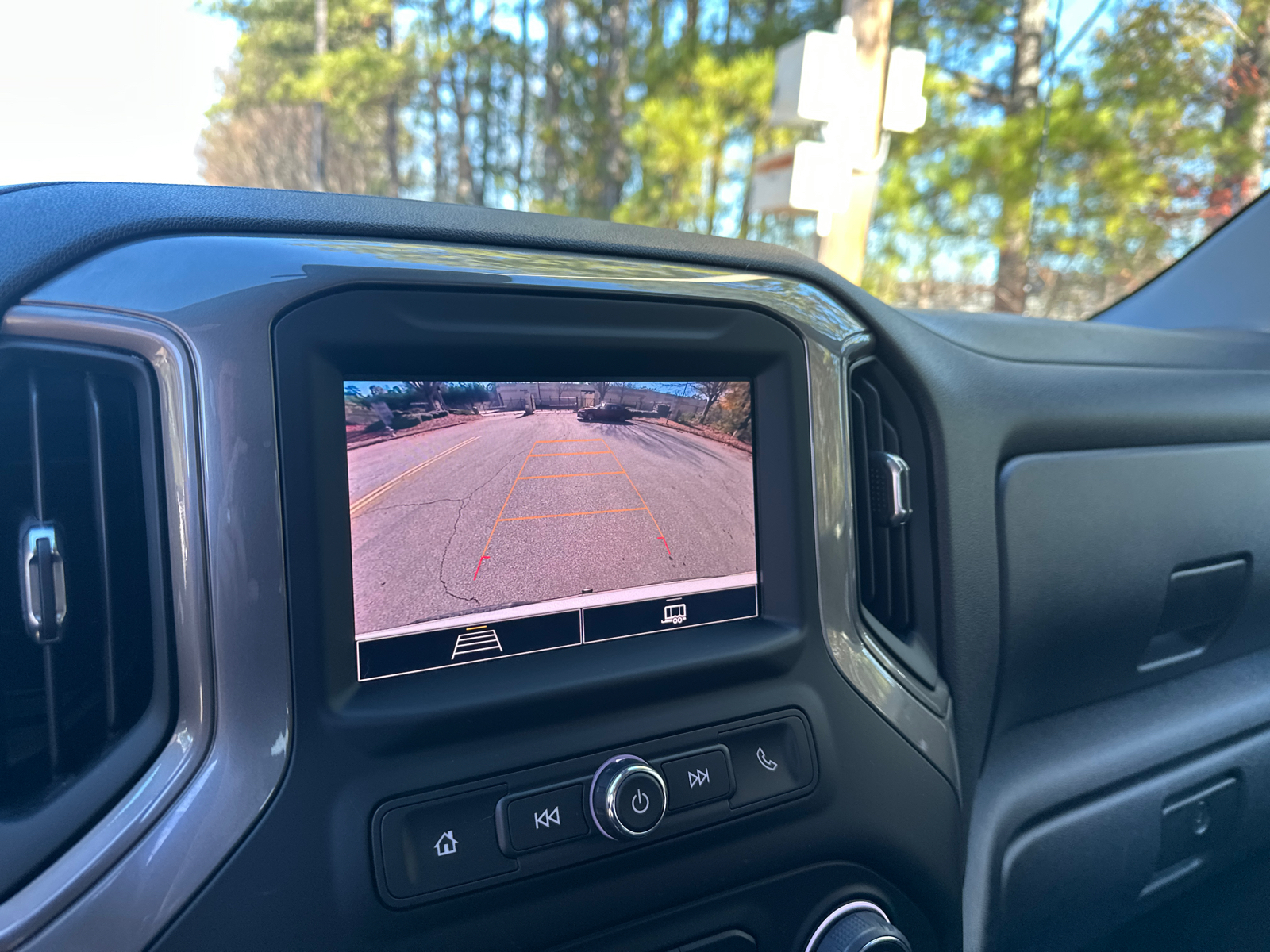 2023 Chevrolet Silverado 1500 Custom Trail Boss 26