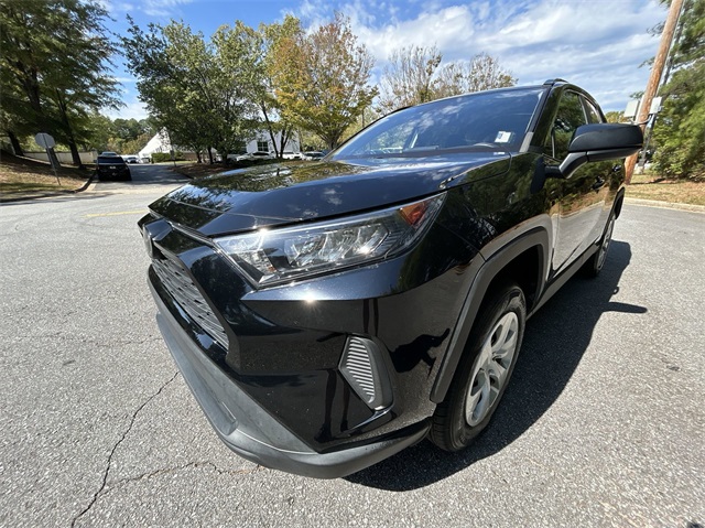 2021 Toyota RAV4 LE 17