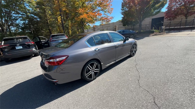 2017 Honda Accord Sport Special Edition 8