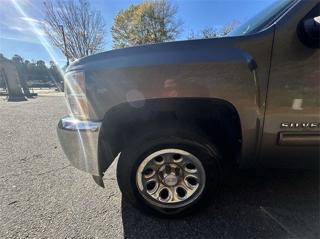 2012 Chevrolet Silverado 1500 LS 19