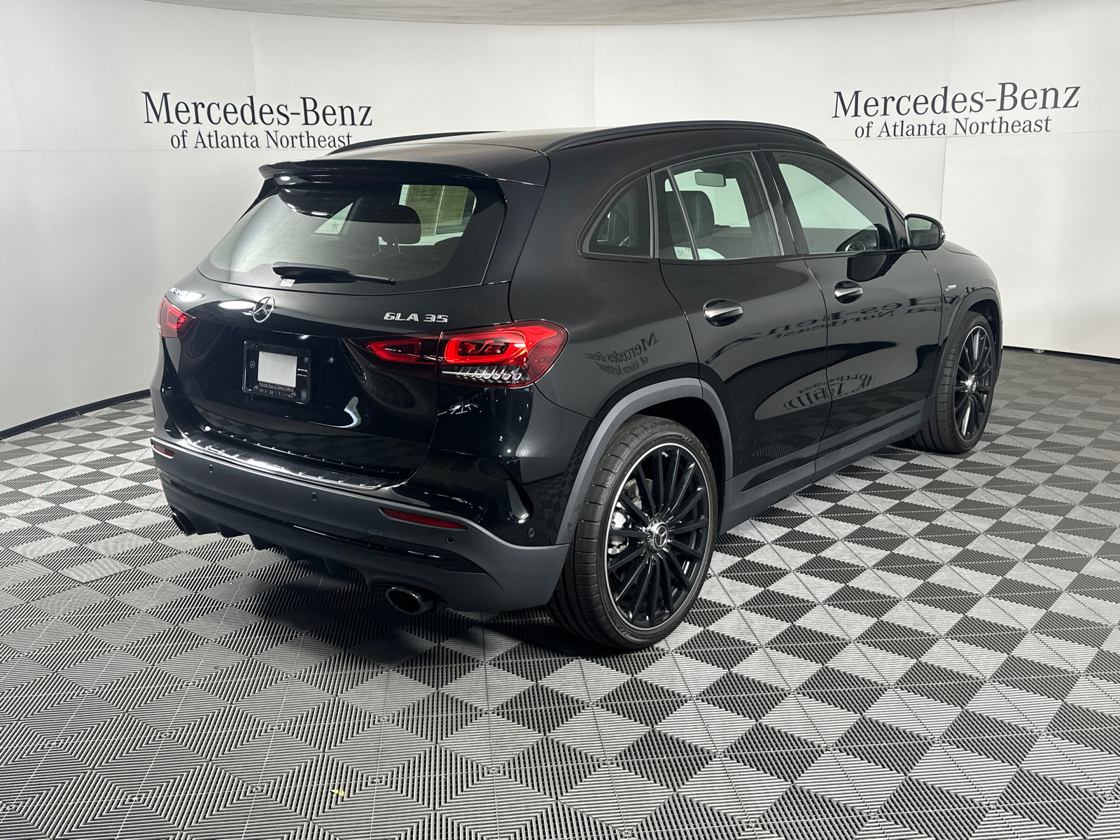 2023 Mercedes-Benz GLA GLA 35 AMG 7