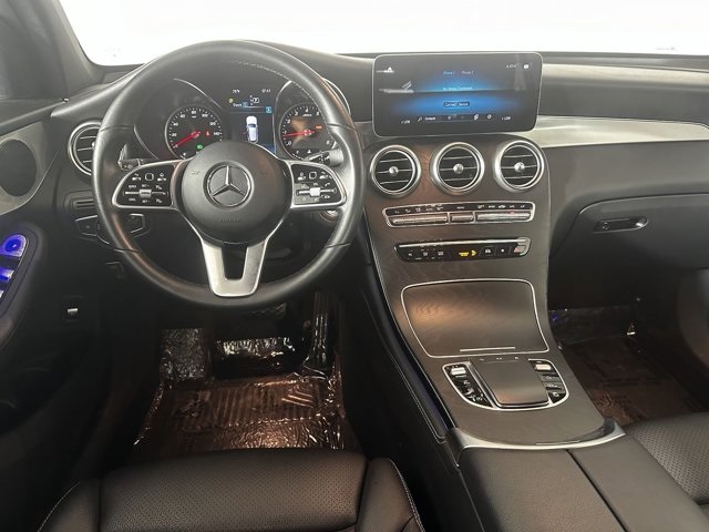 2021 Mercedes-Benz GLC GLC 300 32