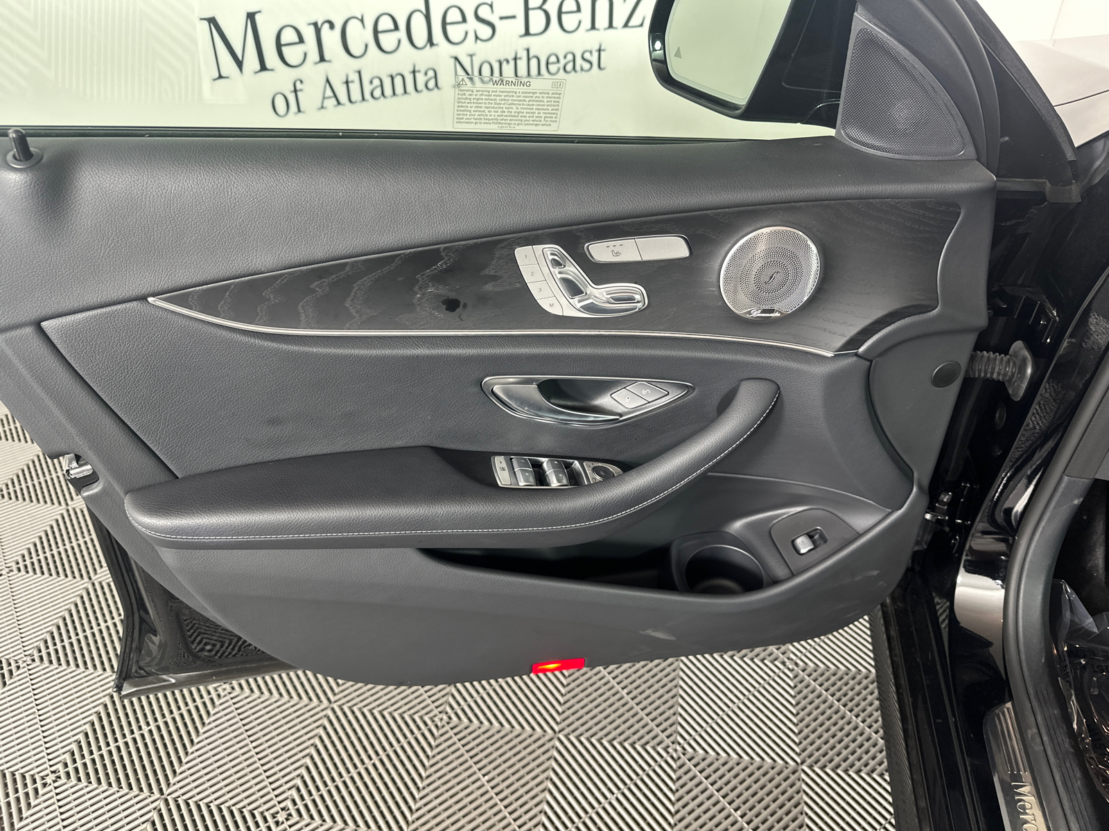 2022 Mercedes-Benz E-Class E 350 10