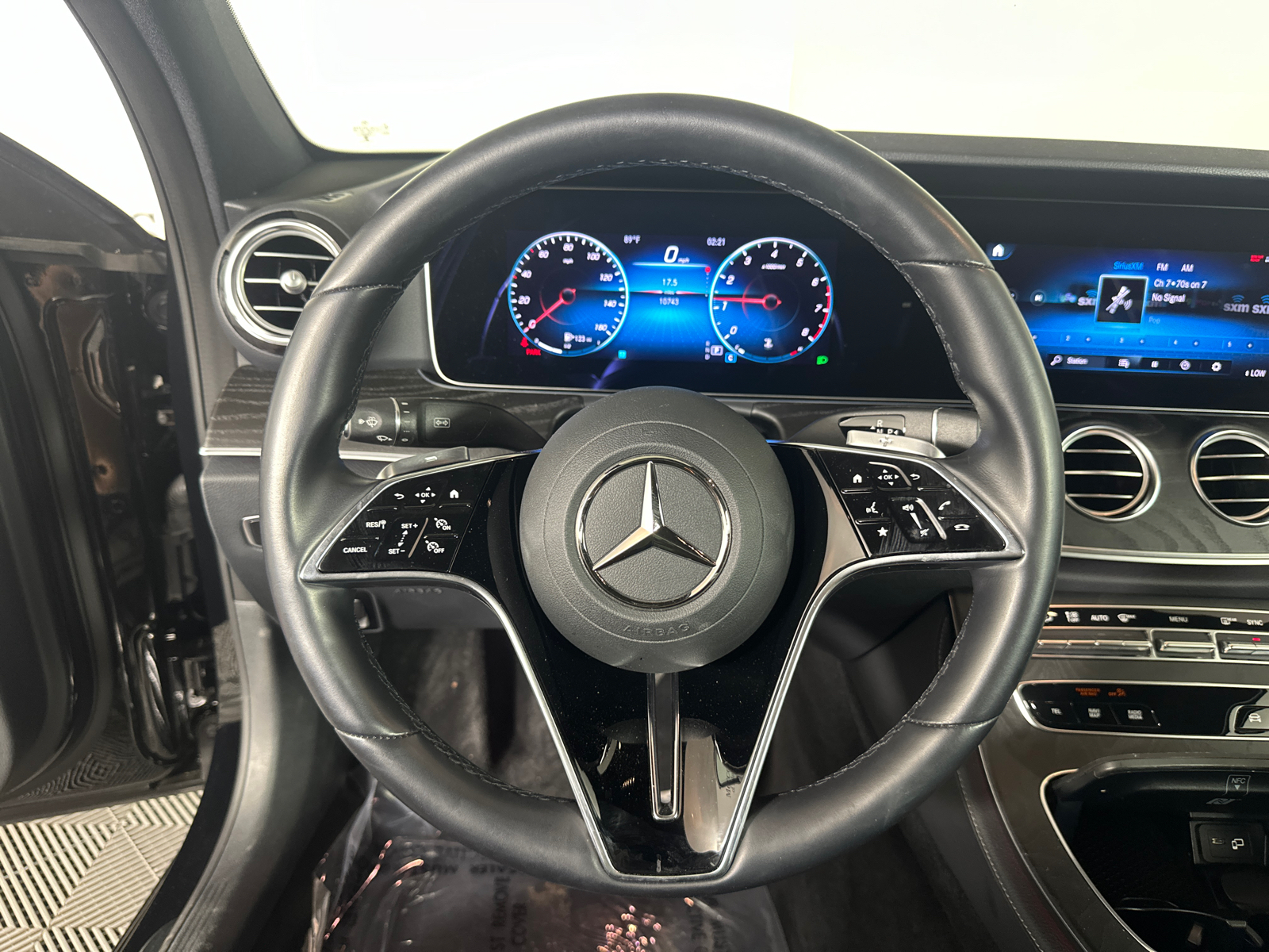 2022 Mercedes-Benz E-Class E 350 25