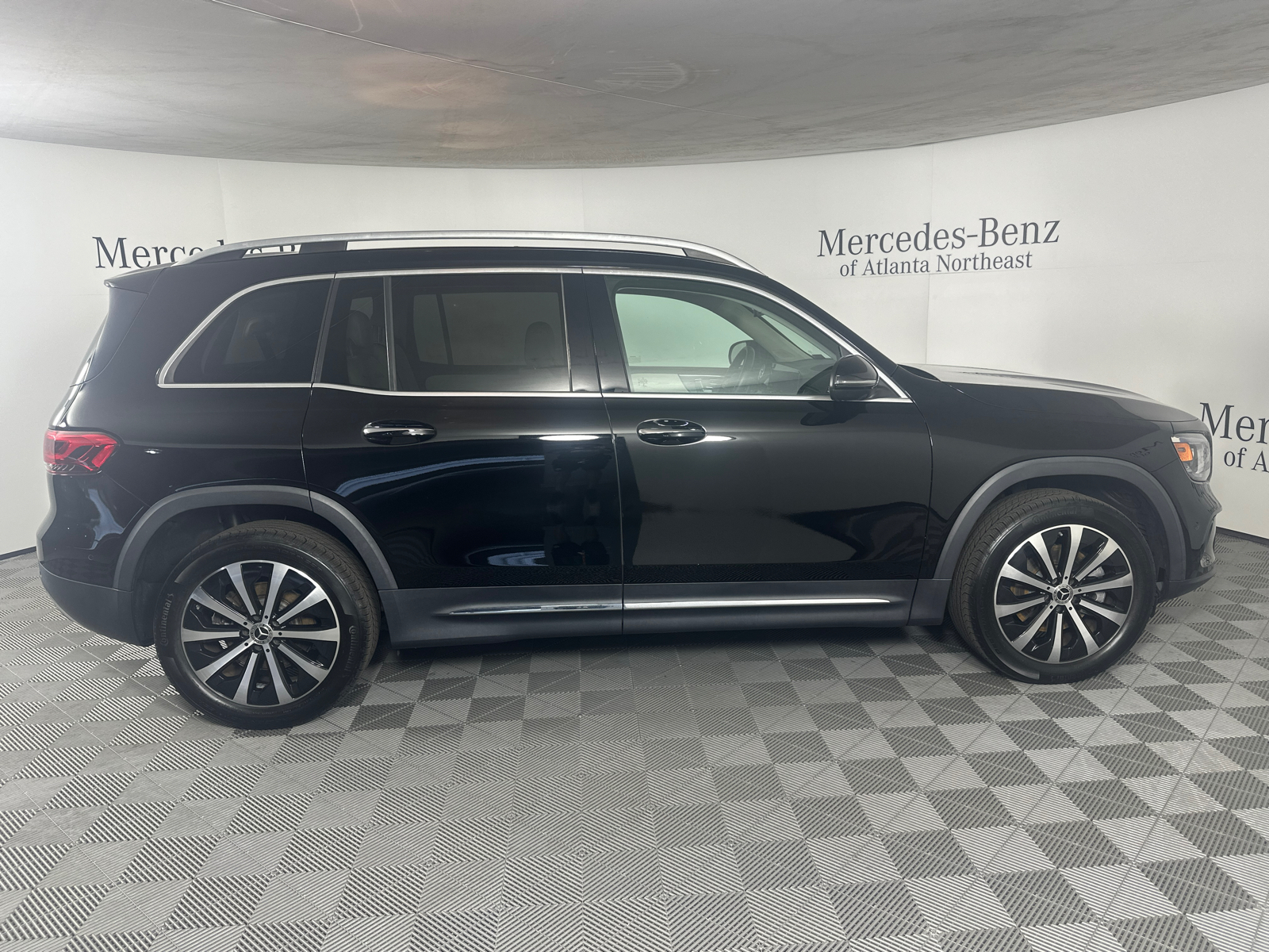 2021 Mercedes-Benz GLB GLB 250 8