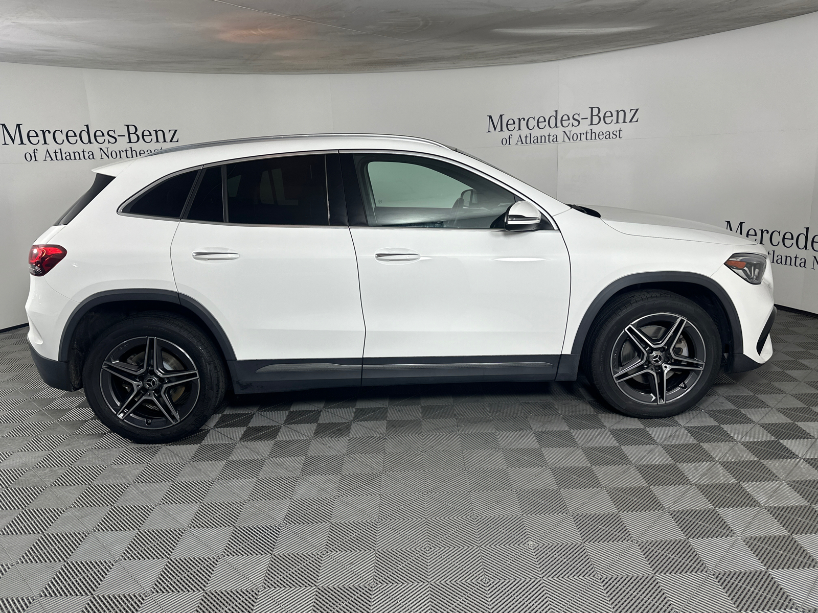 2021 Mercedes-Benz GLA GLA 250 8