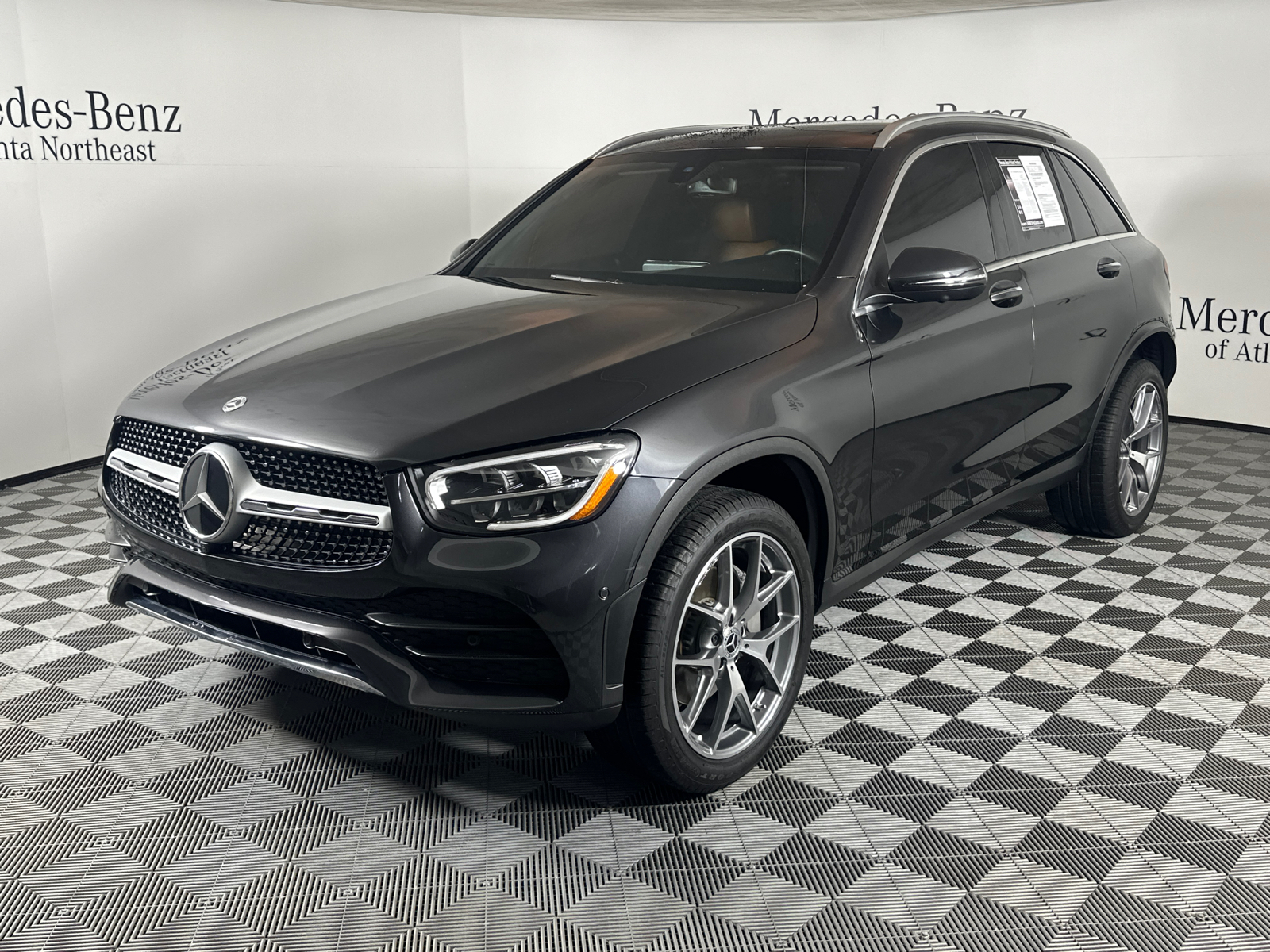 2021 Mercedes-Benz GLC GLC 300 3