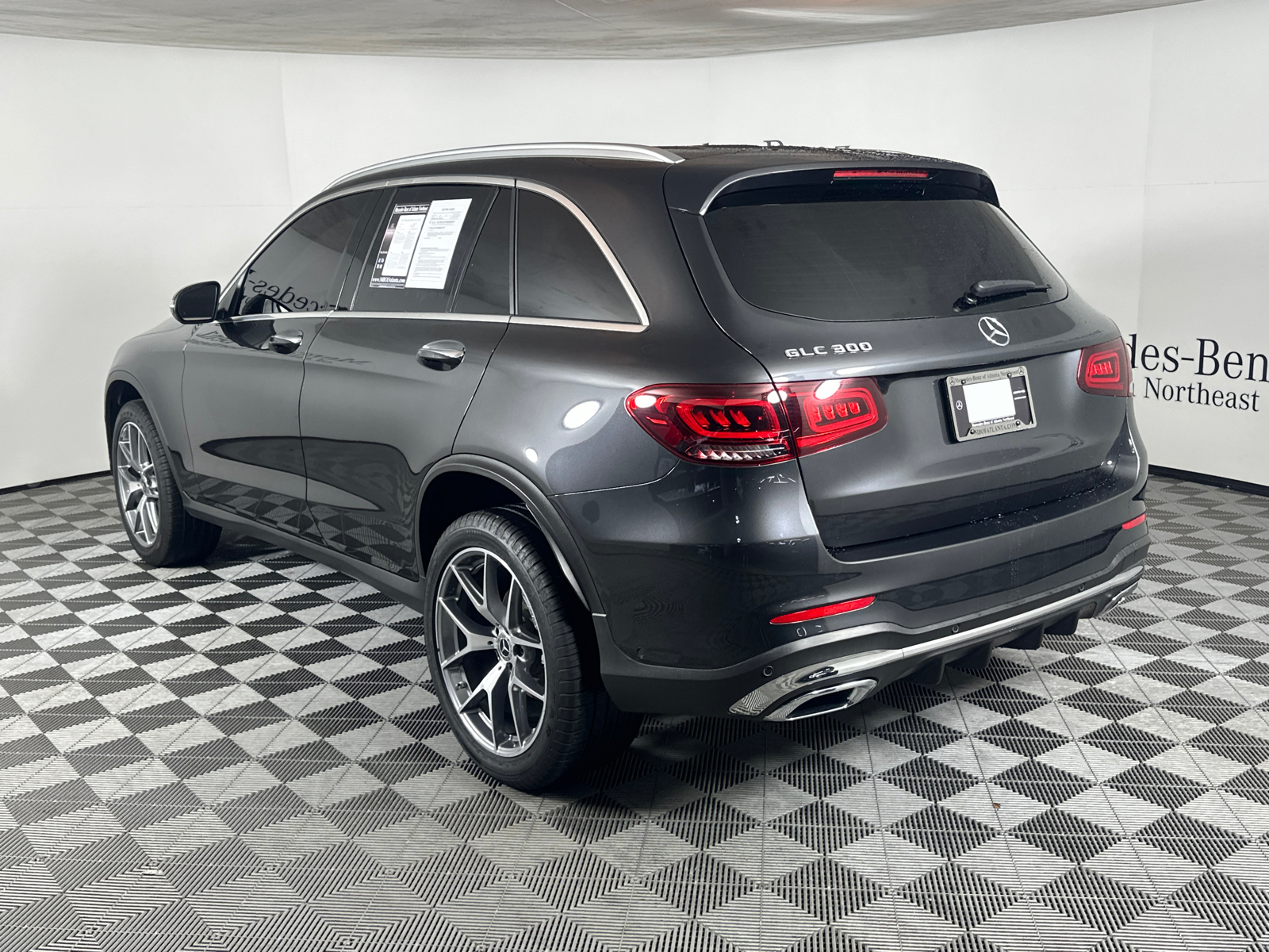 2021 Mercedes-Benz GLC GLC 300 5