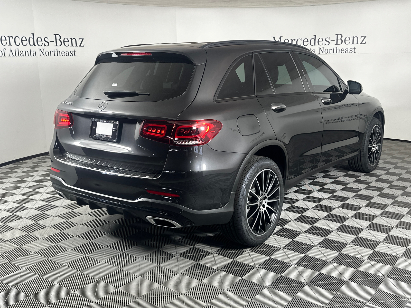 2022 Mercedes-Benz GLC GLC 300 7