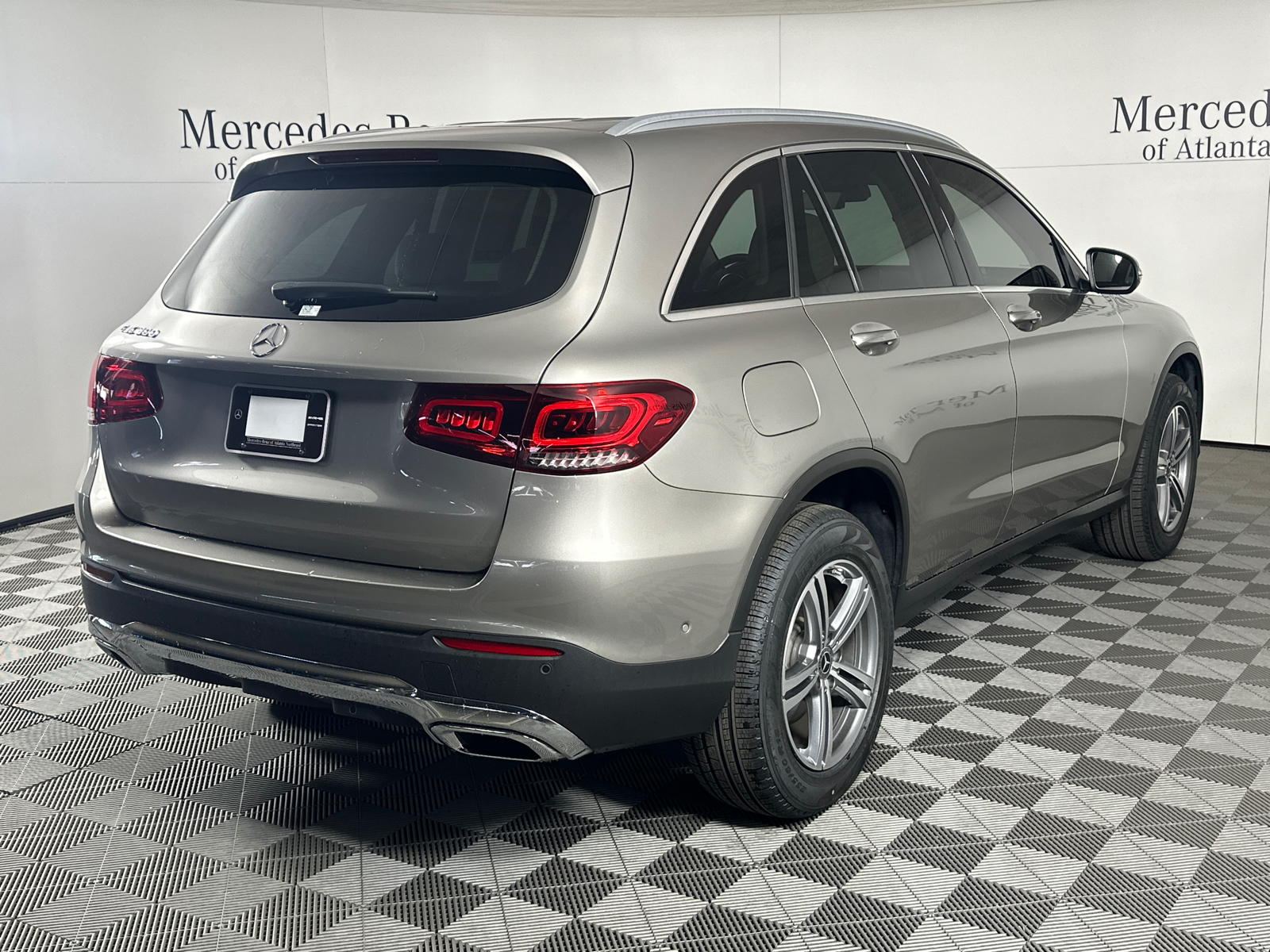 2022 Mercedes-Benz GLC GLC 300 7