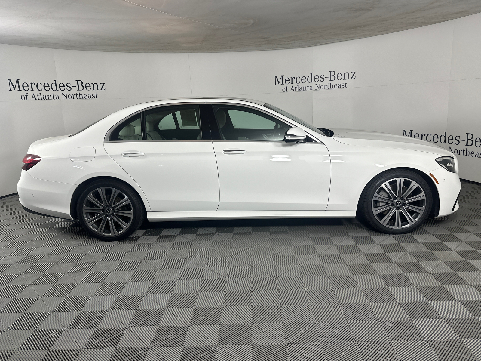 2021 Mercedes-Benz E-Class E 350 8