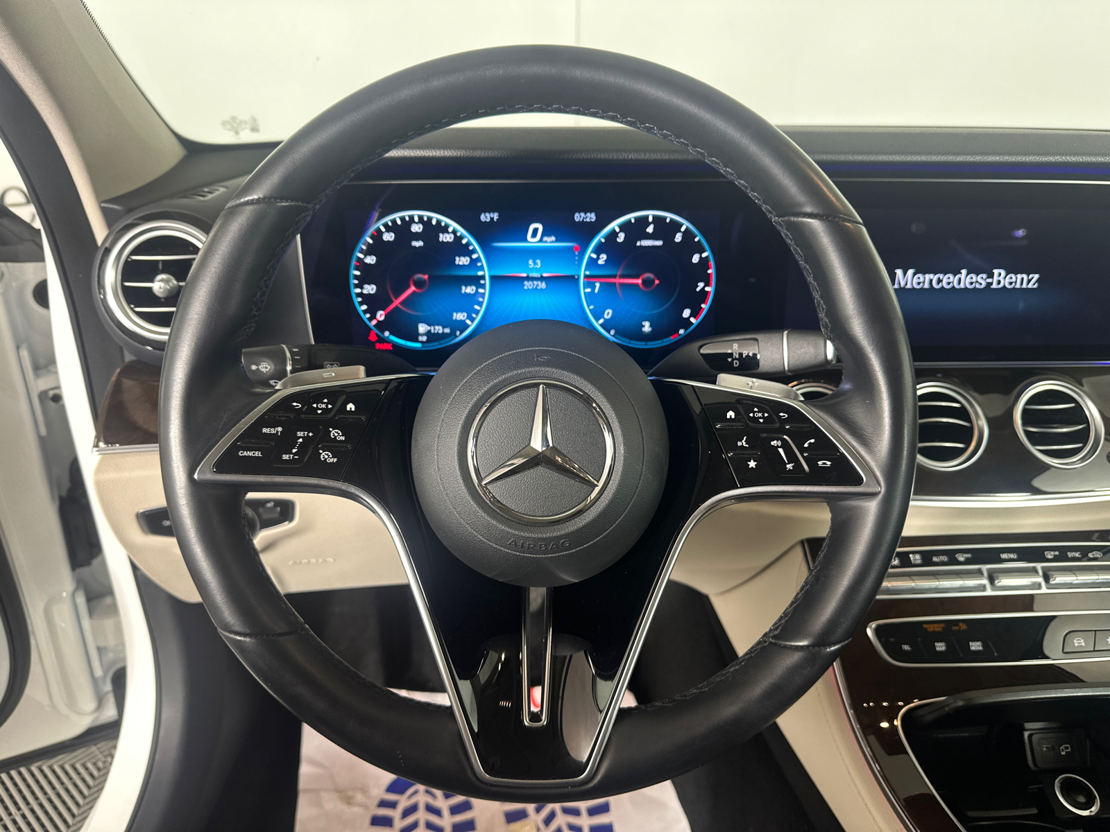 2021 Mercedes-Benz E-Class E 350 25