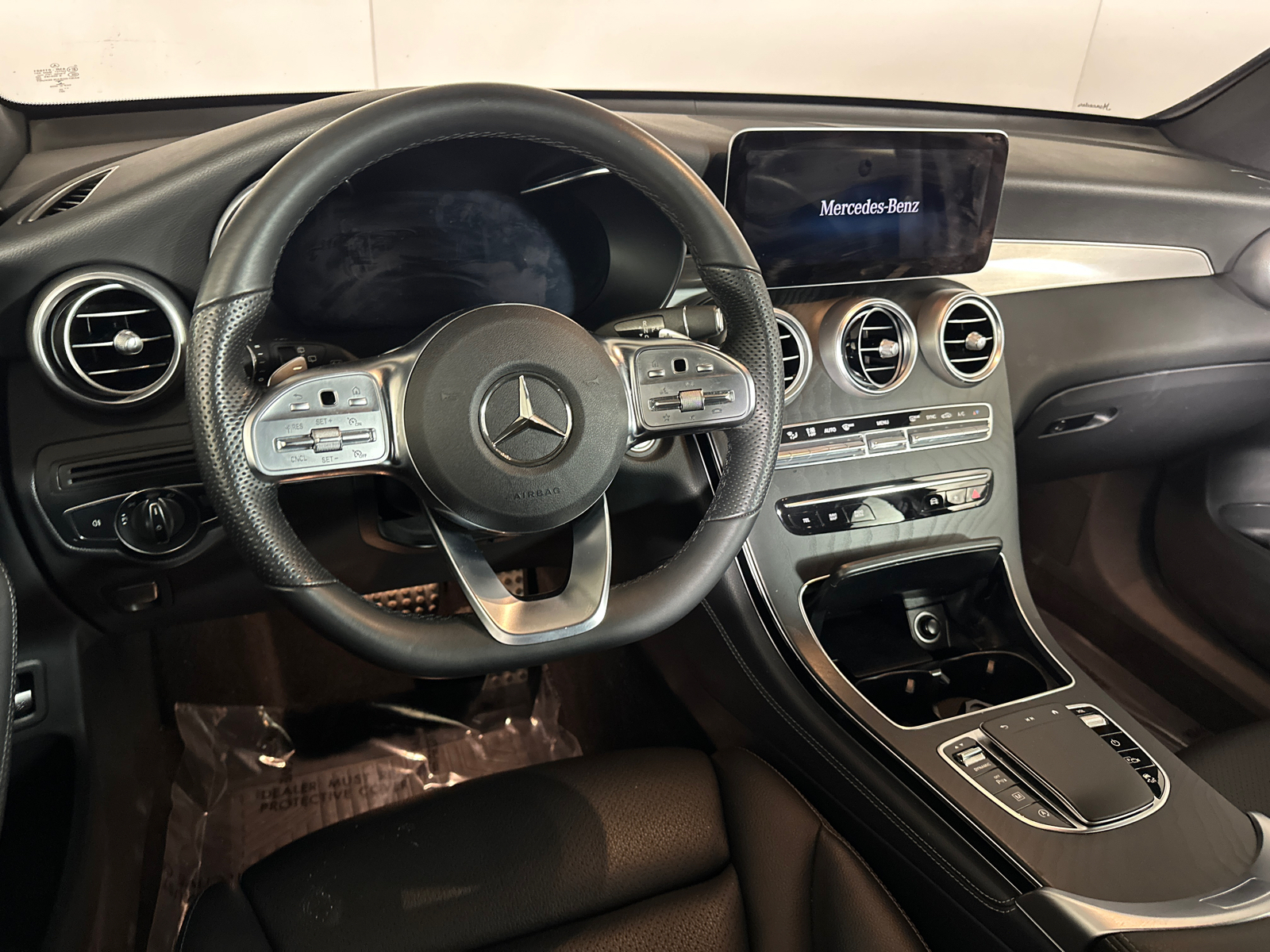 2021 Mercedes-Benz GLC GLC 300 25