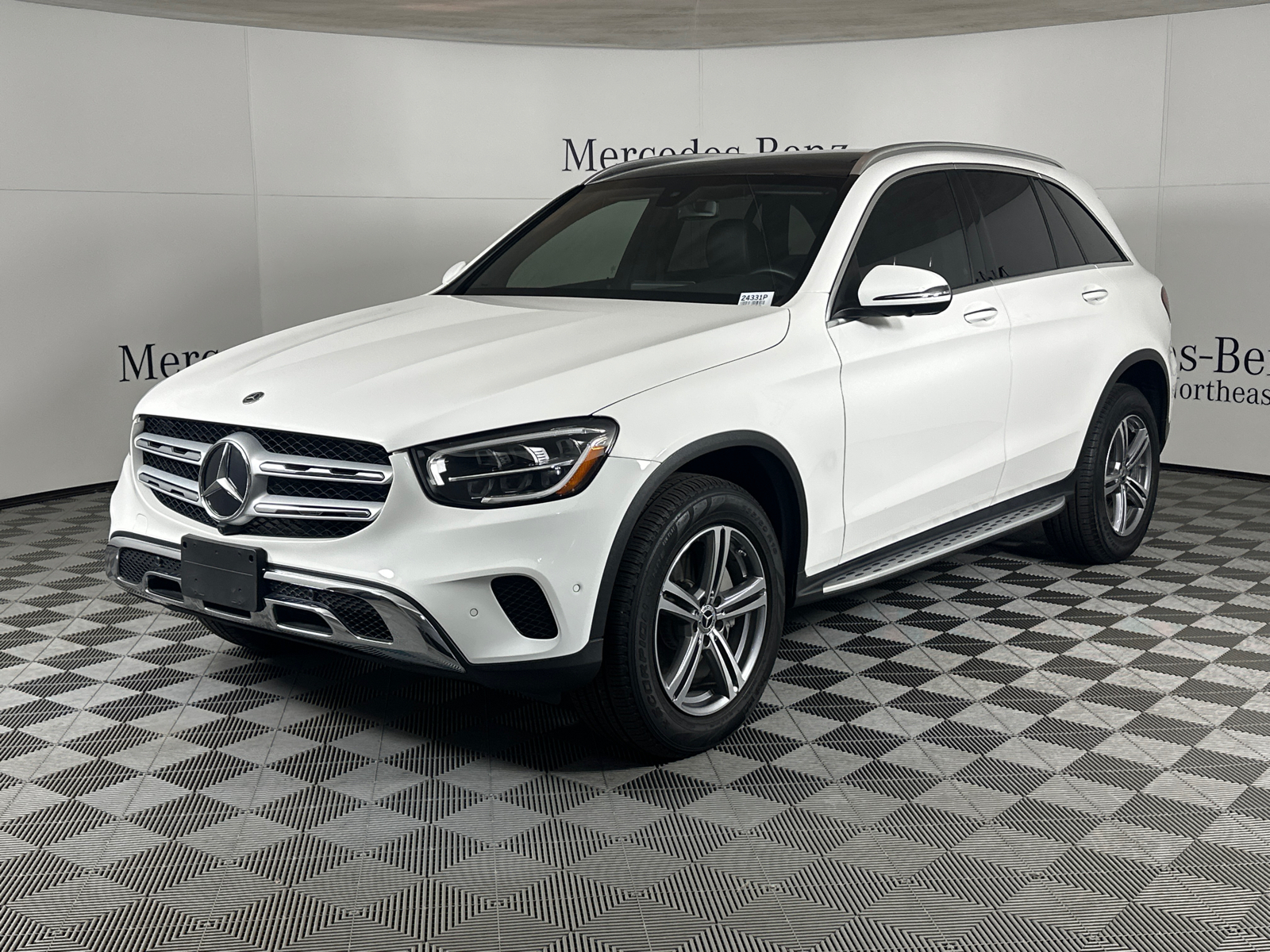 2021 Mercedes-Benz GLC GLC 300 3