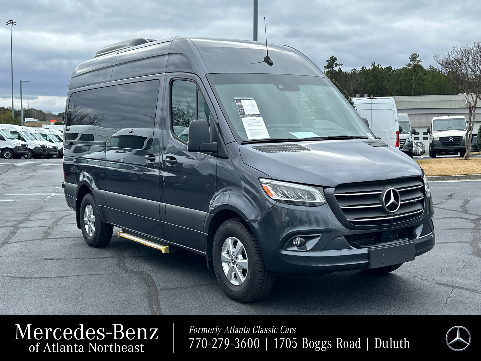 2021 Mercedes-Benz Sprinter 2500 Passenger 144 WB 1