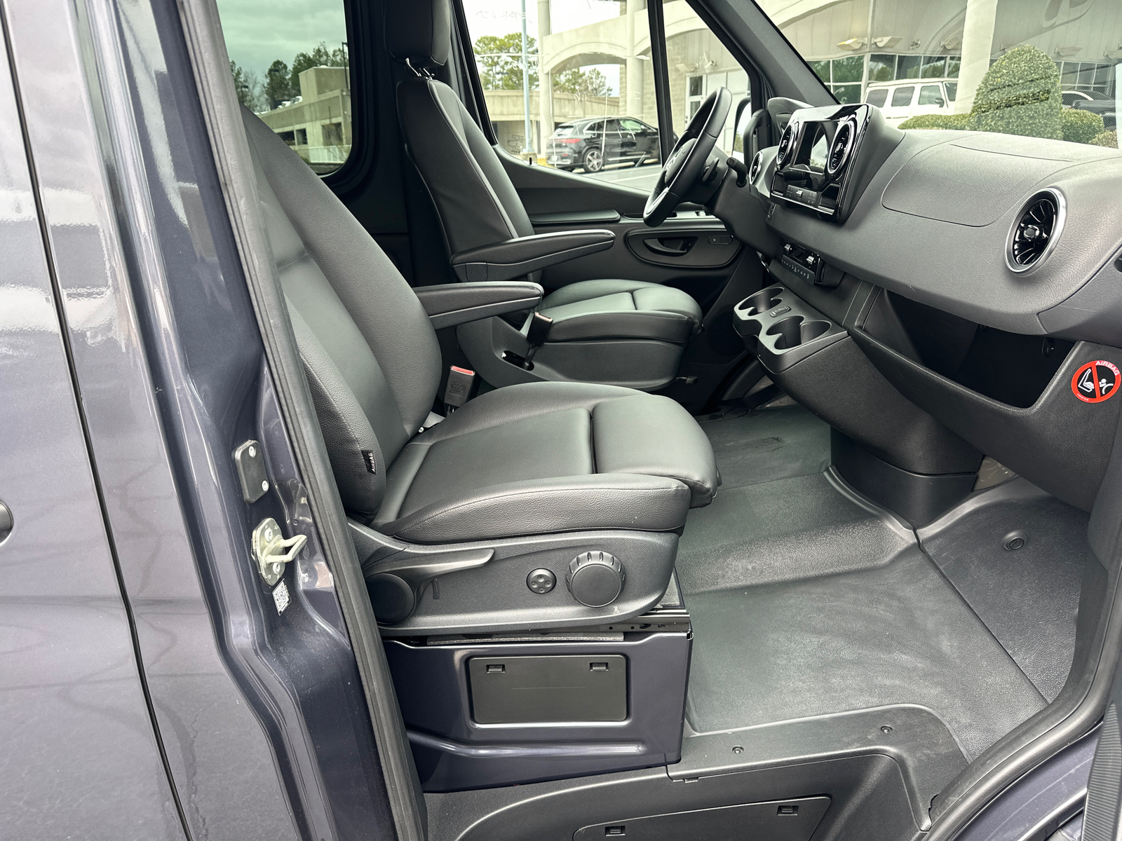 2021 Mercedes-Benz Sprinter 2500 Passenger 144 WB 14