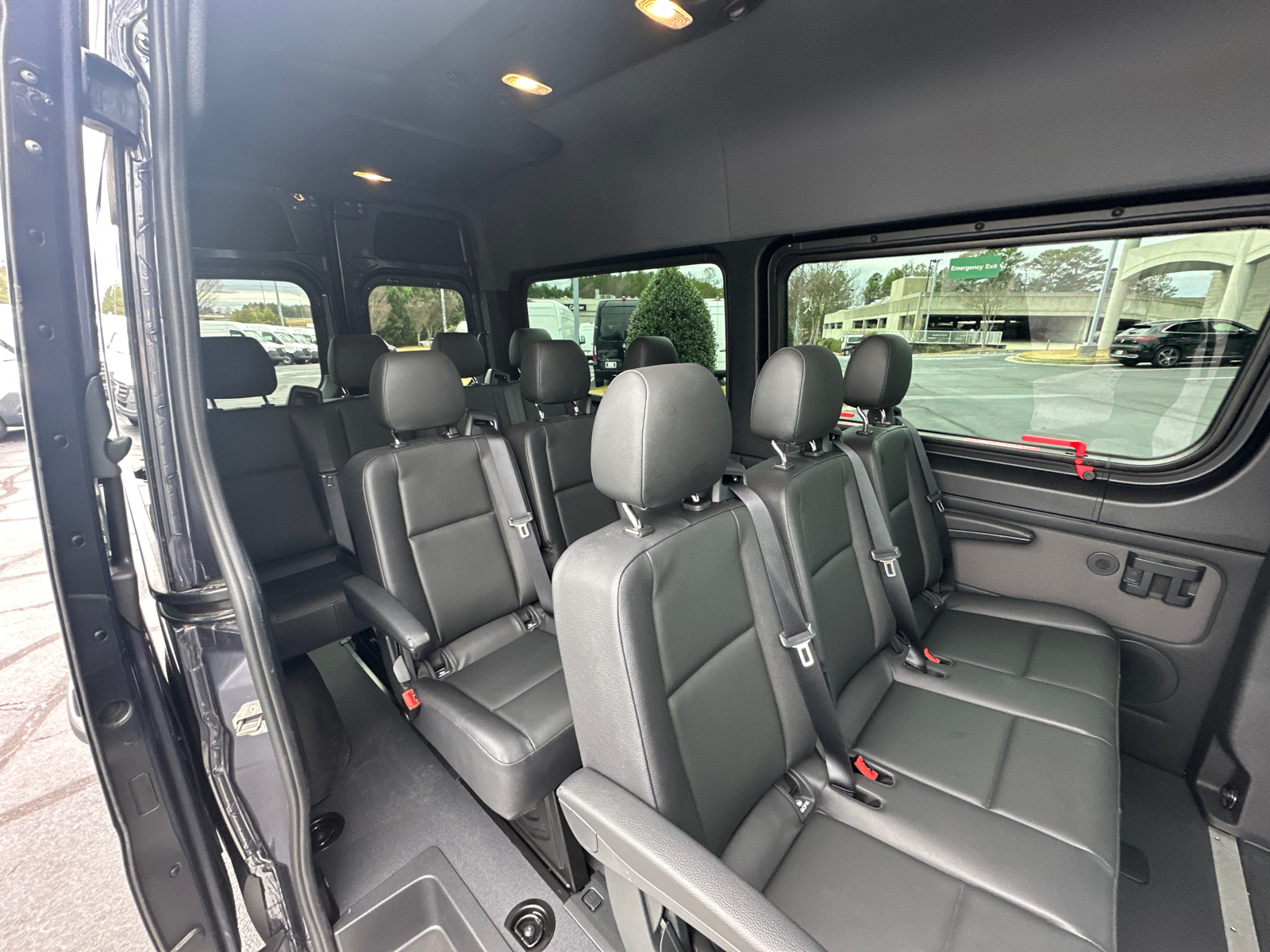 2021 Mercedes-Benz Sprinter 2500 Passenger 144 WB 19