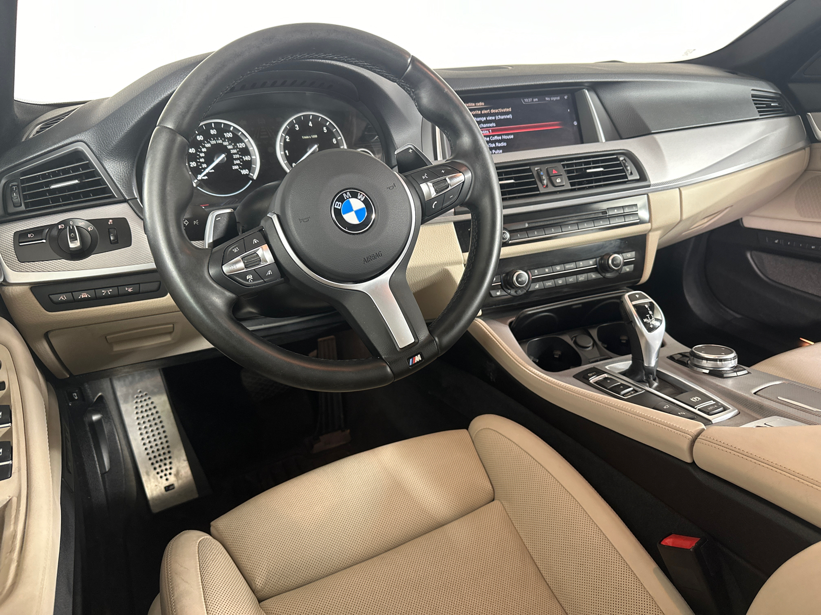 2016 BMW 5 Series 535i 23