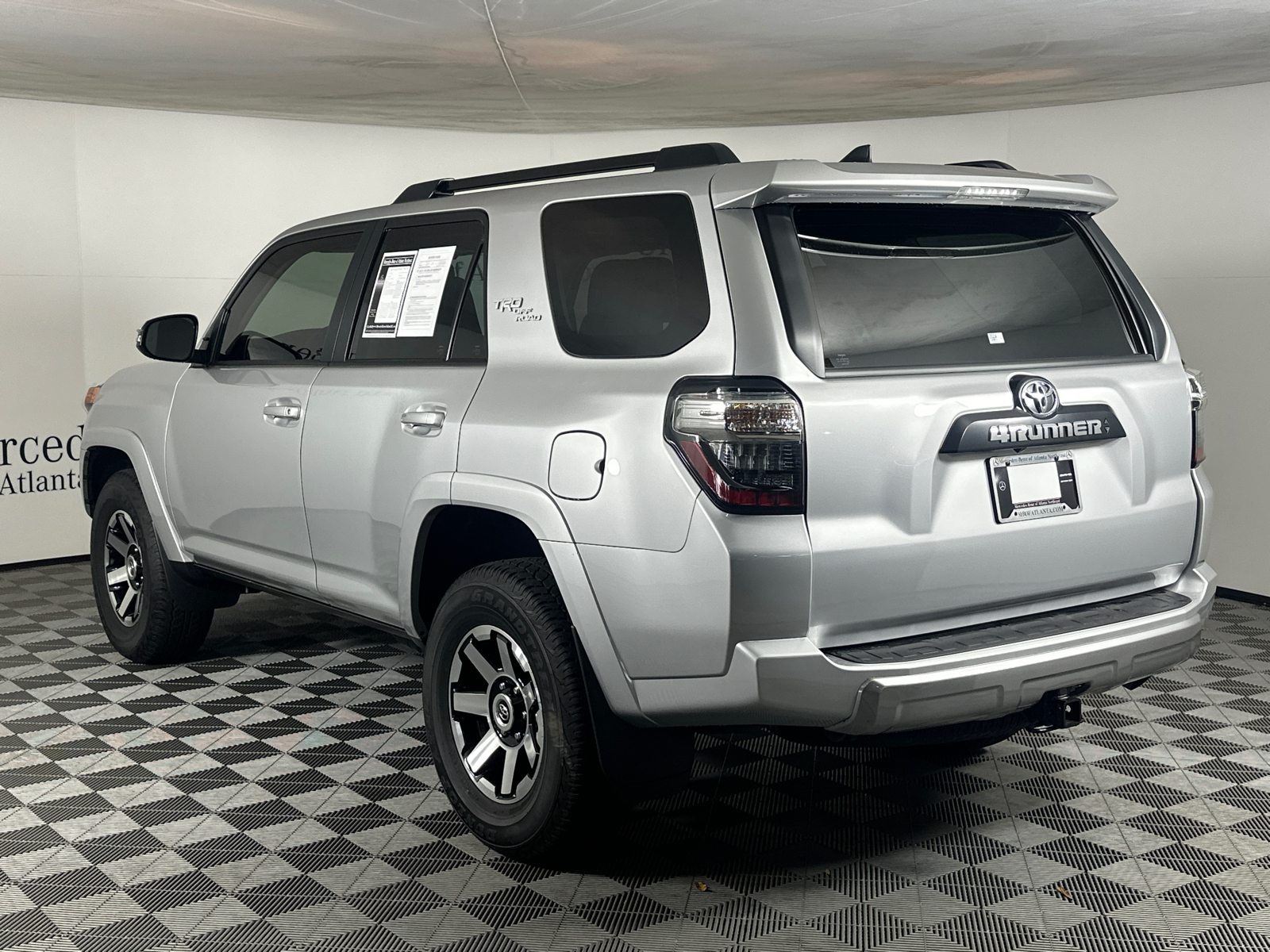 2023 Toyota 4Runner TRD Off-Road Premium 5