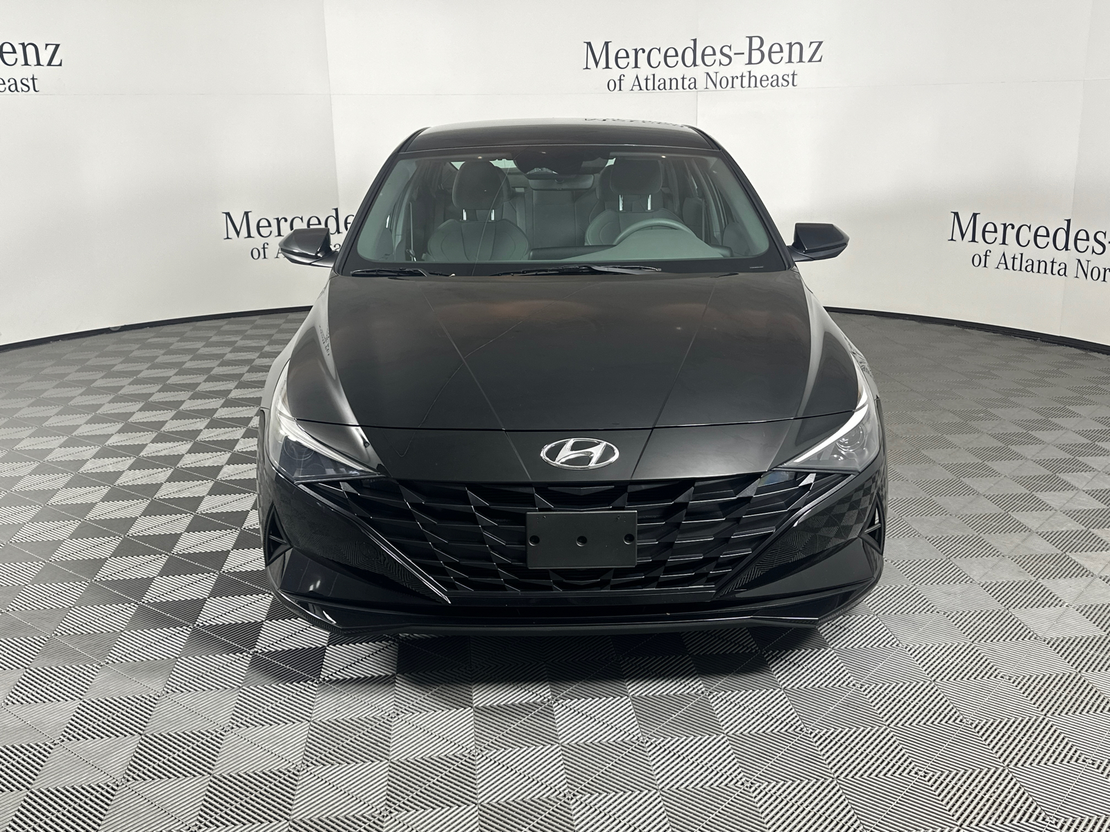 2023 Hyundai Elantra SEL 2