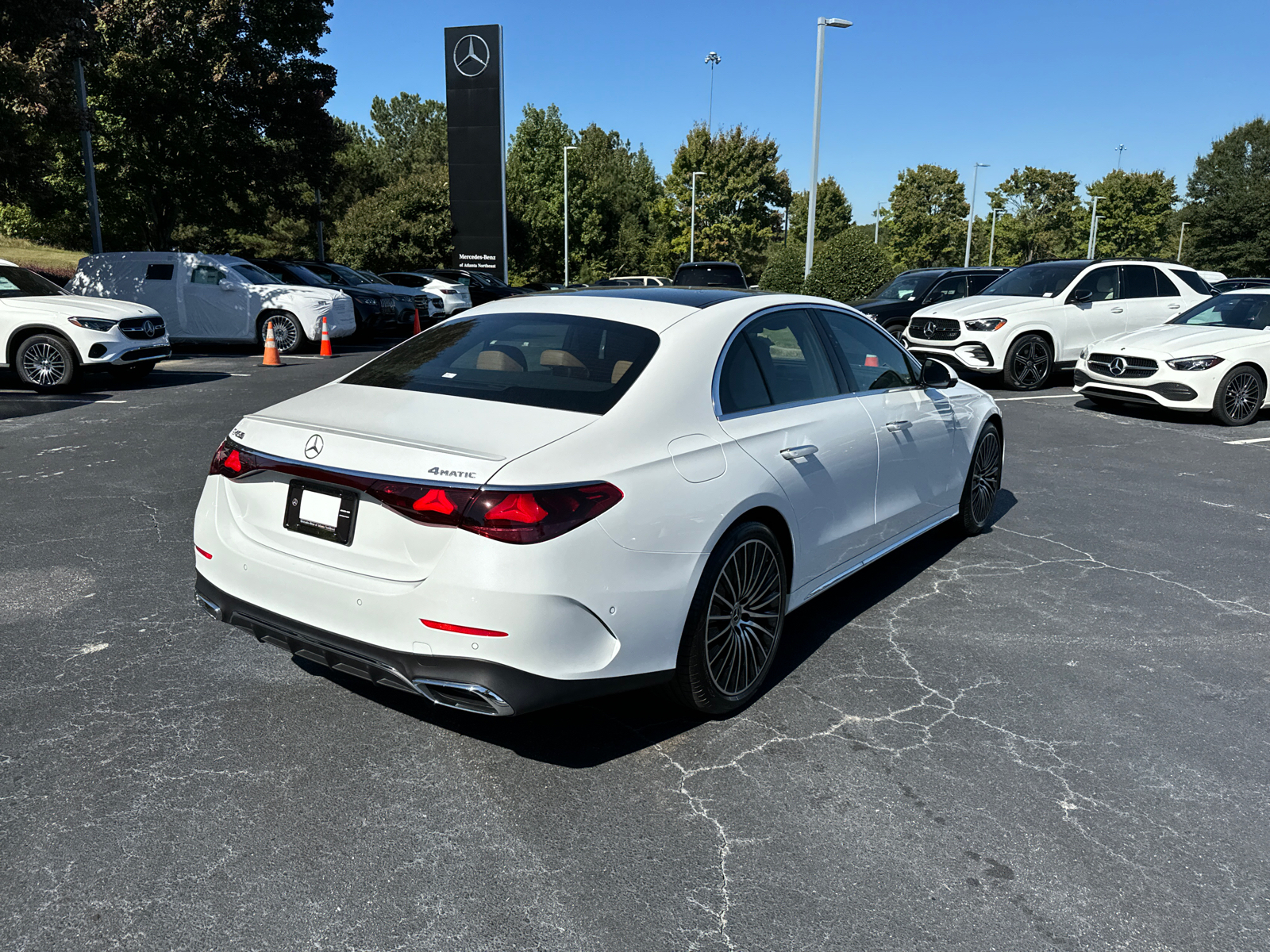 2025 Mercedes-Benz E-Class E 450 8