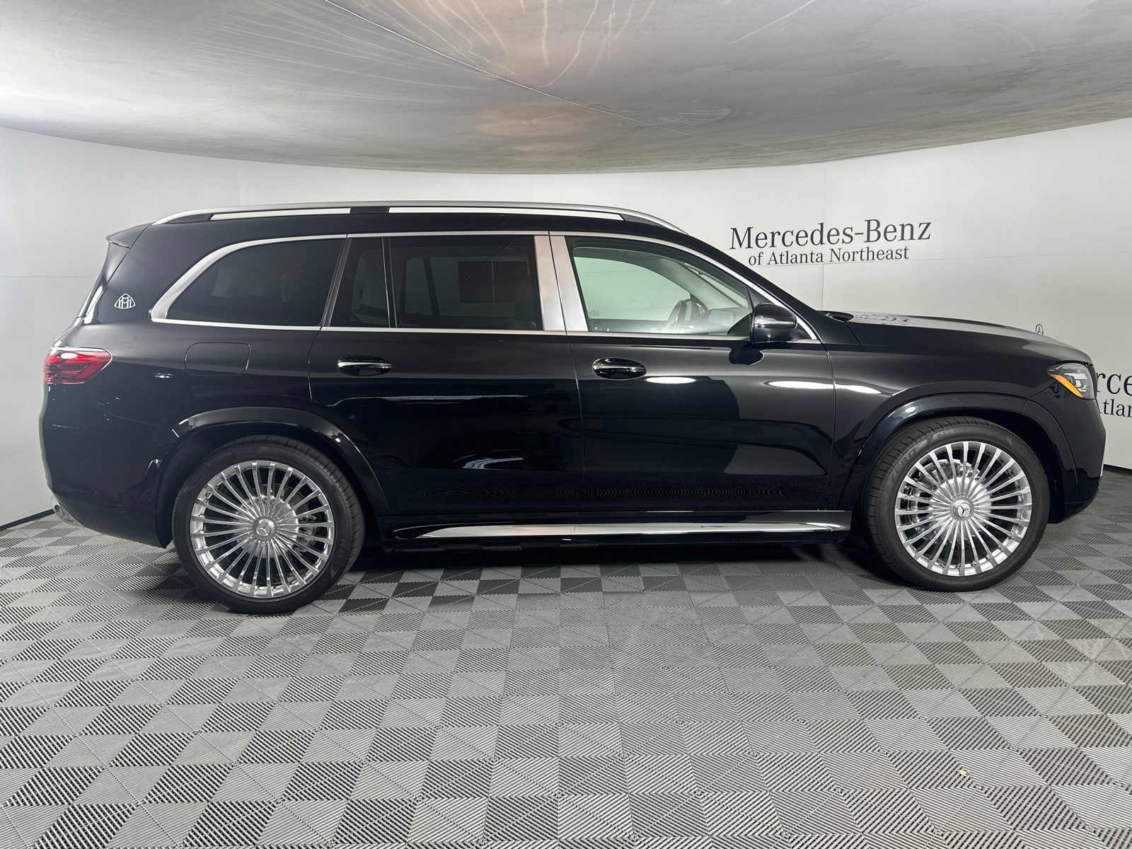 2024 Mercedes-Benz GLS Maybach GLS 600 8