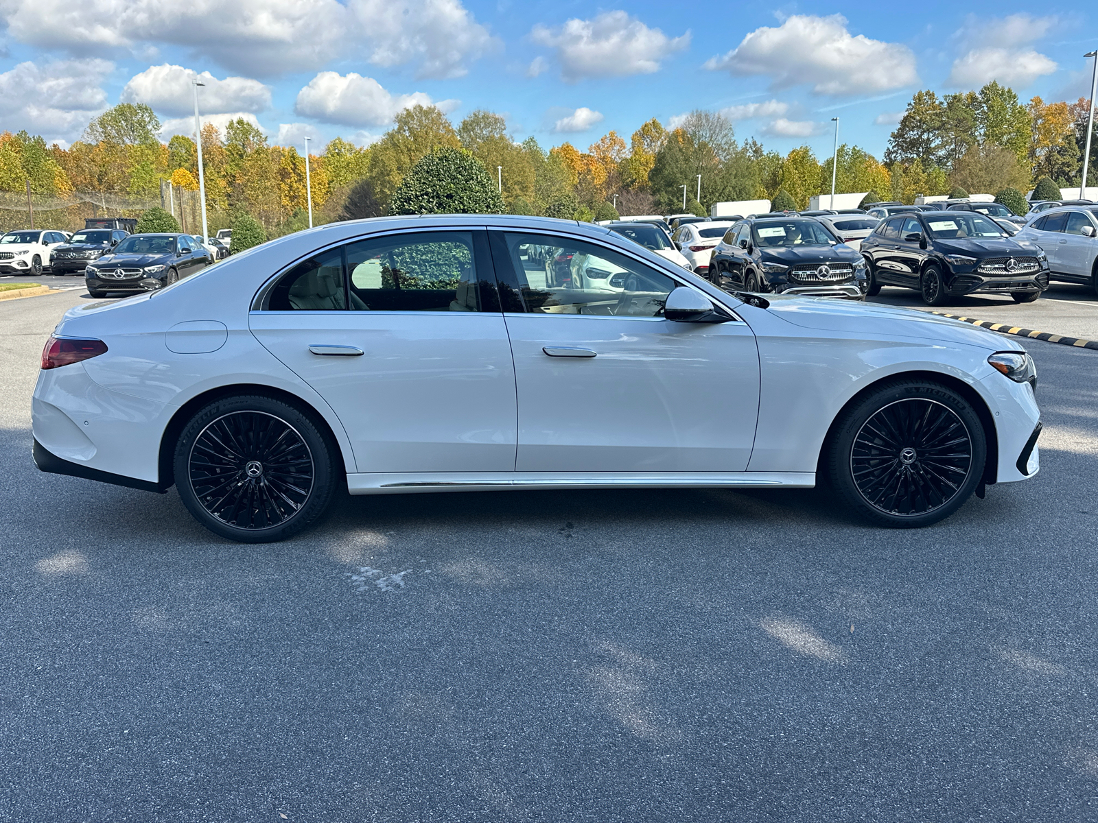 2025 Mercedes-Benz E-Class E 350 9