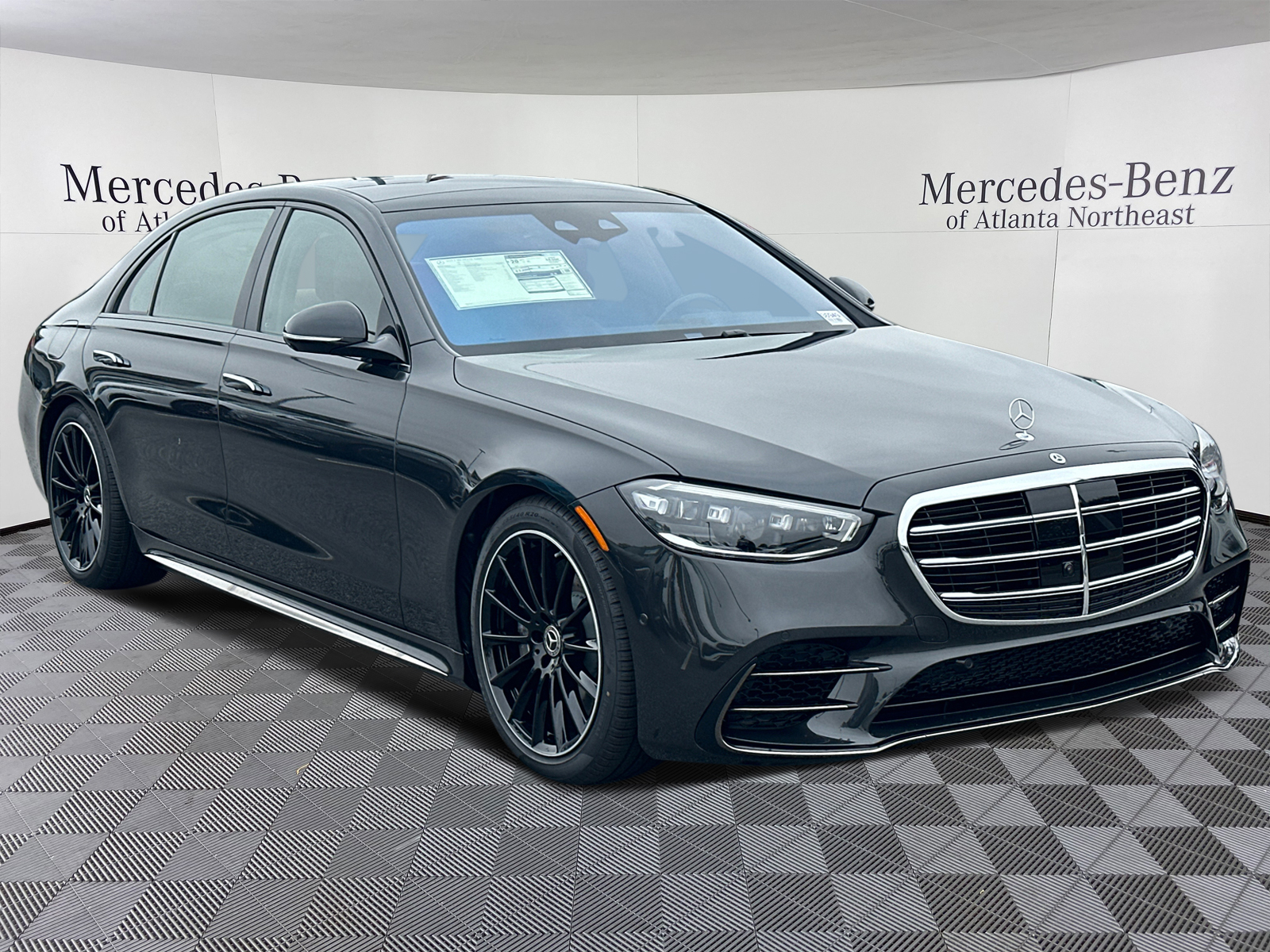 2025 Mercedes-Benz S-Class S 580 1