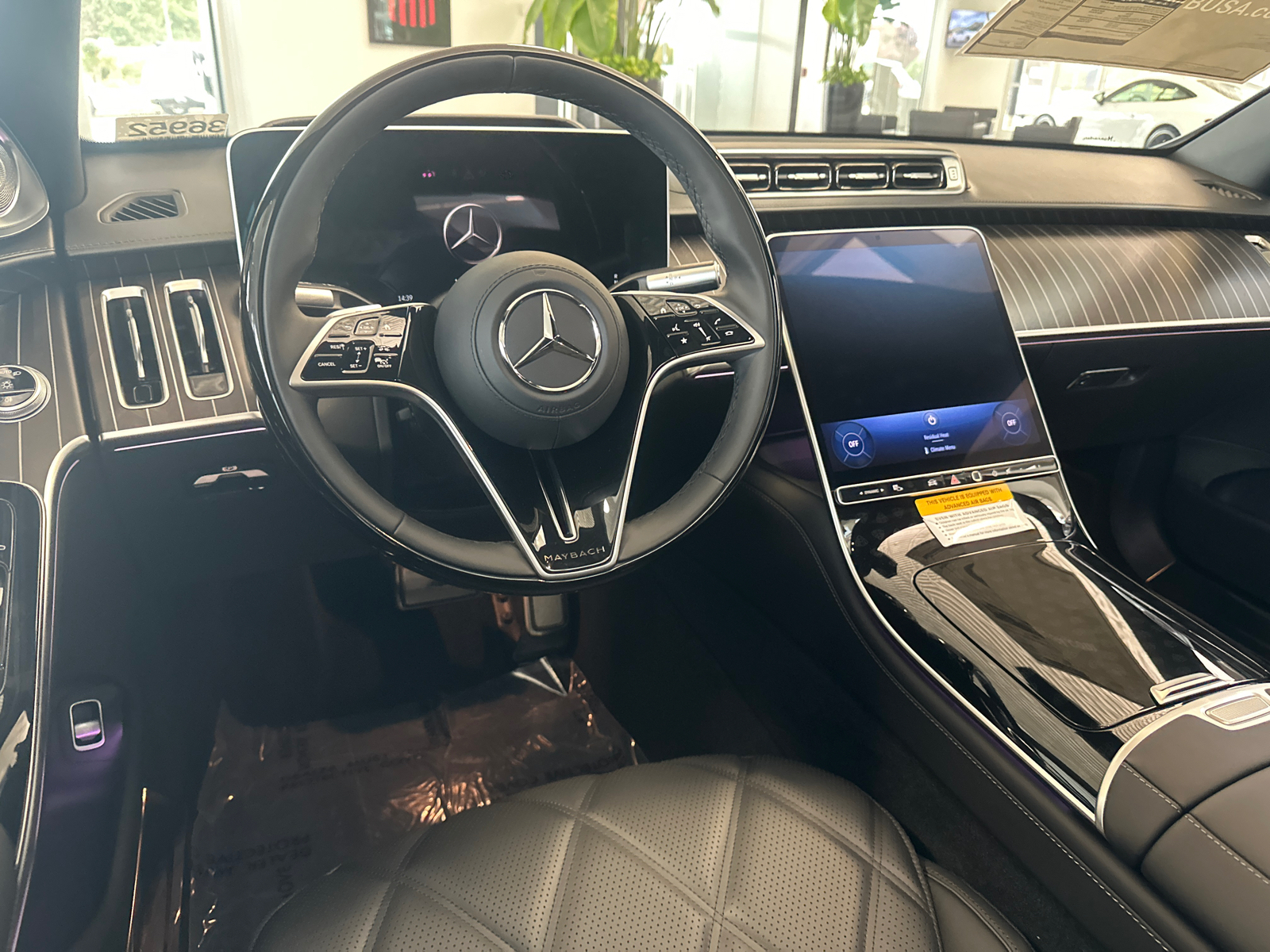 2025 Mercedes-Benz S-Class Maybach S 580 25