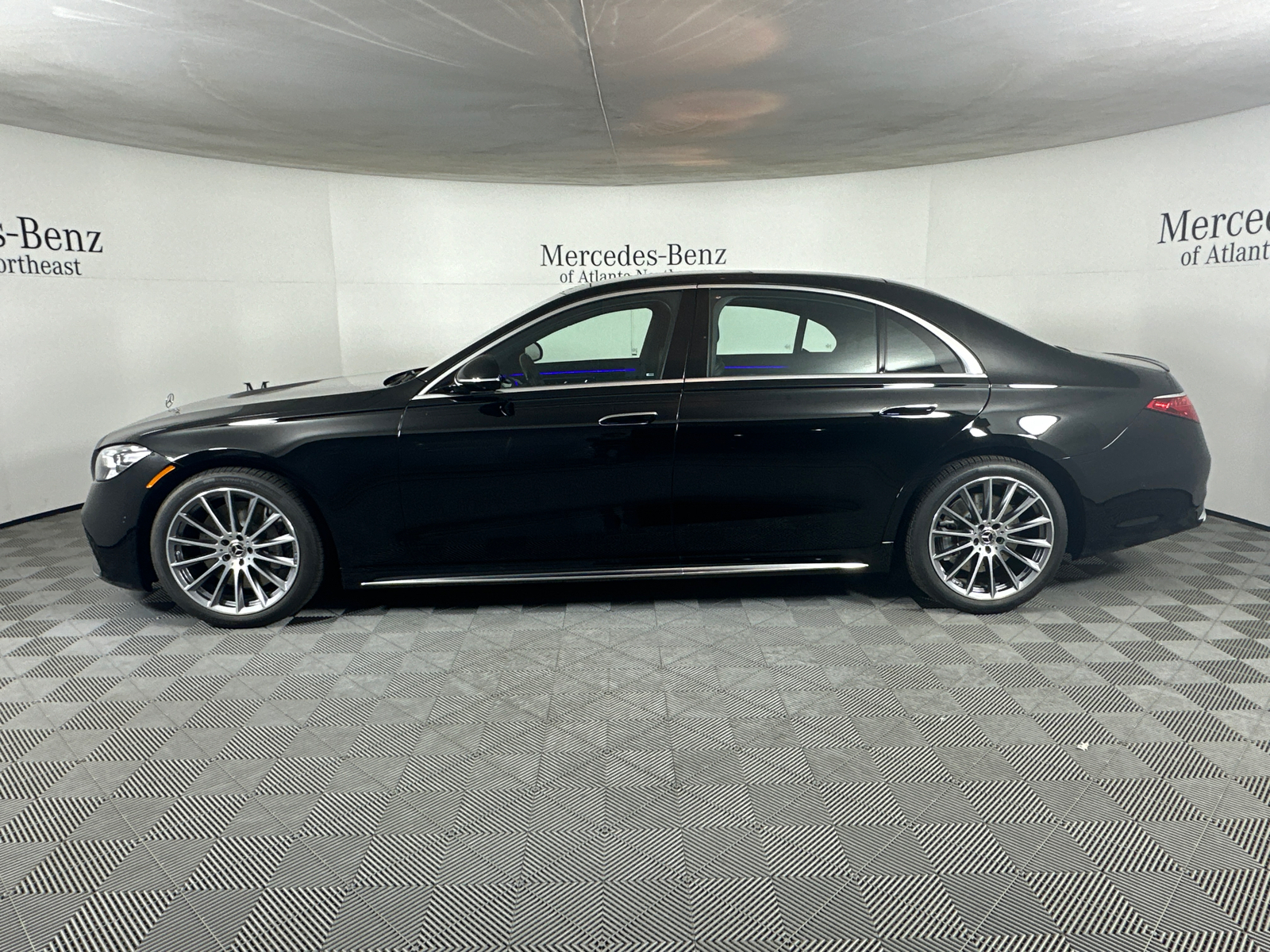 2025 Mercedes-Benz S-Class S 580 4