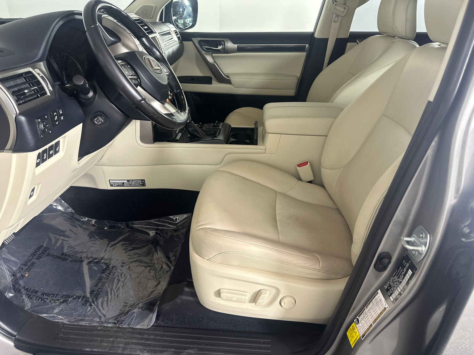 2020 Lexus GX 460 Luxury 9