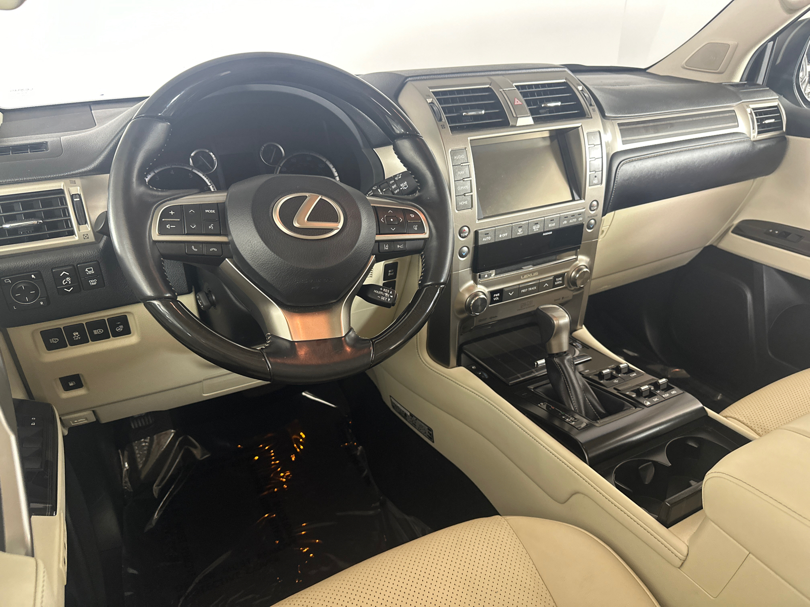 2020 Lexus GX 460 Luxury 23