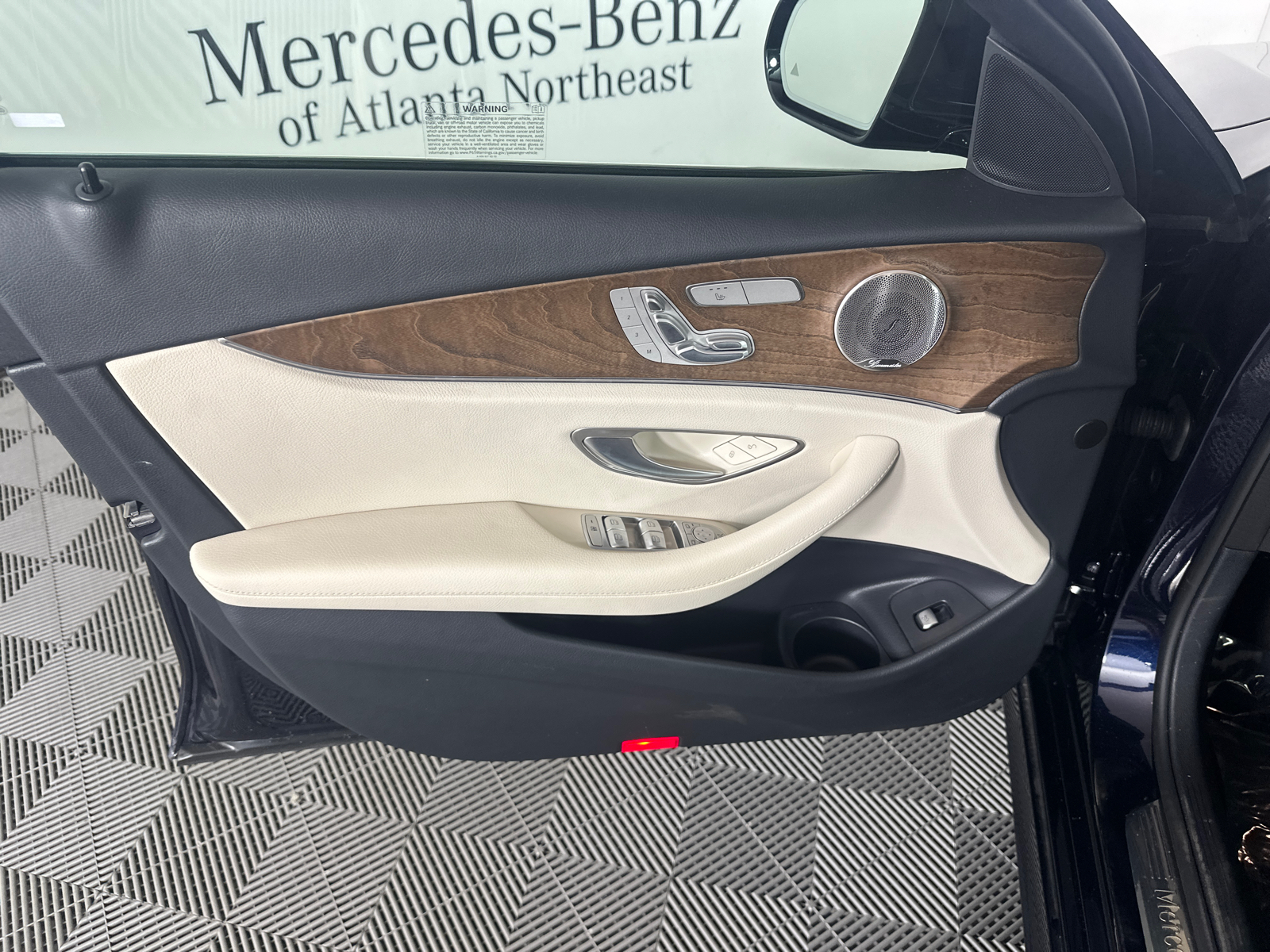 2023 Mercedes-Benz E-Class E 350 10