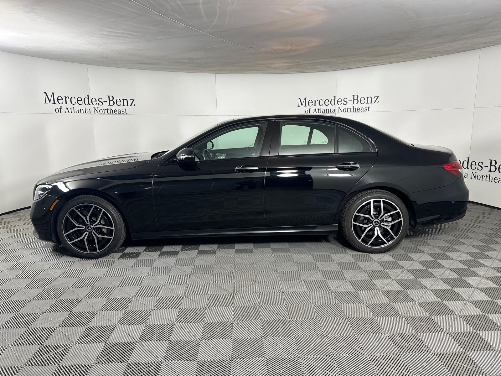 2023 Mercedes-Benz E-Class E 350 4MATIC 4