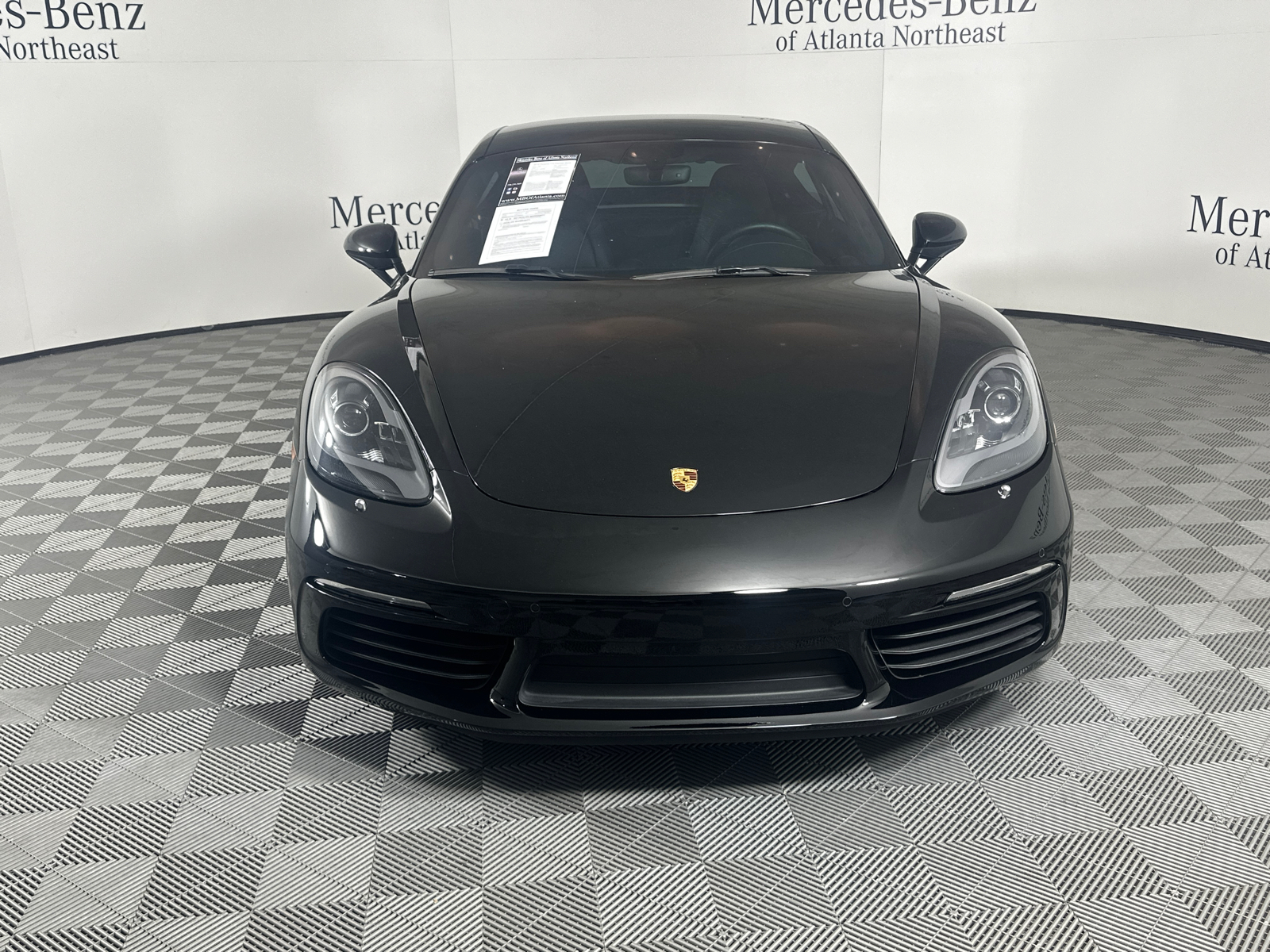 2018 Porsche 718 Cayman Base 2