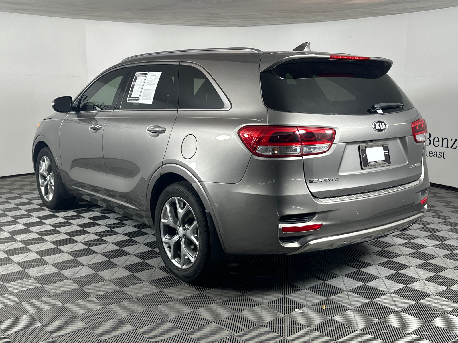 2016 Kia Sorento SX Limited 5